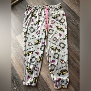 FRIENDS Themed Women’s Gray Pajama Pants Size Large